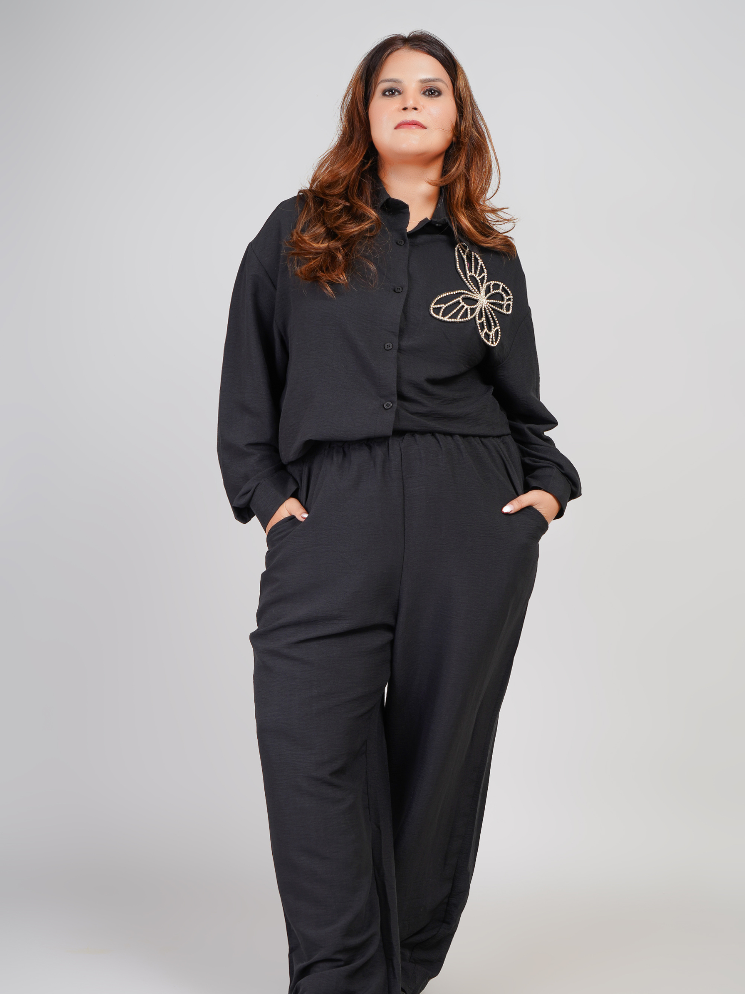 Relaxed Fit Two-Piece Co-ord Set with Minimal Embroidery – Feyova