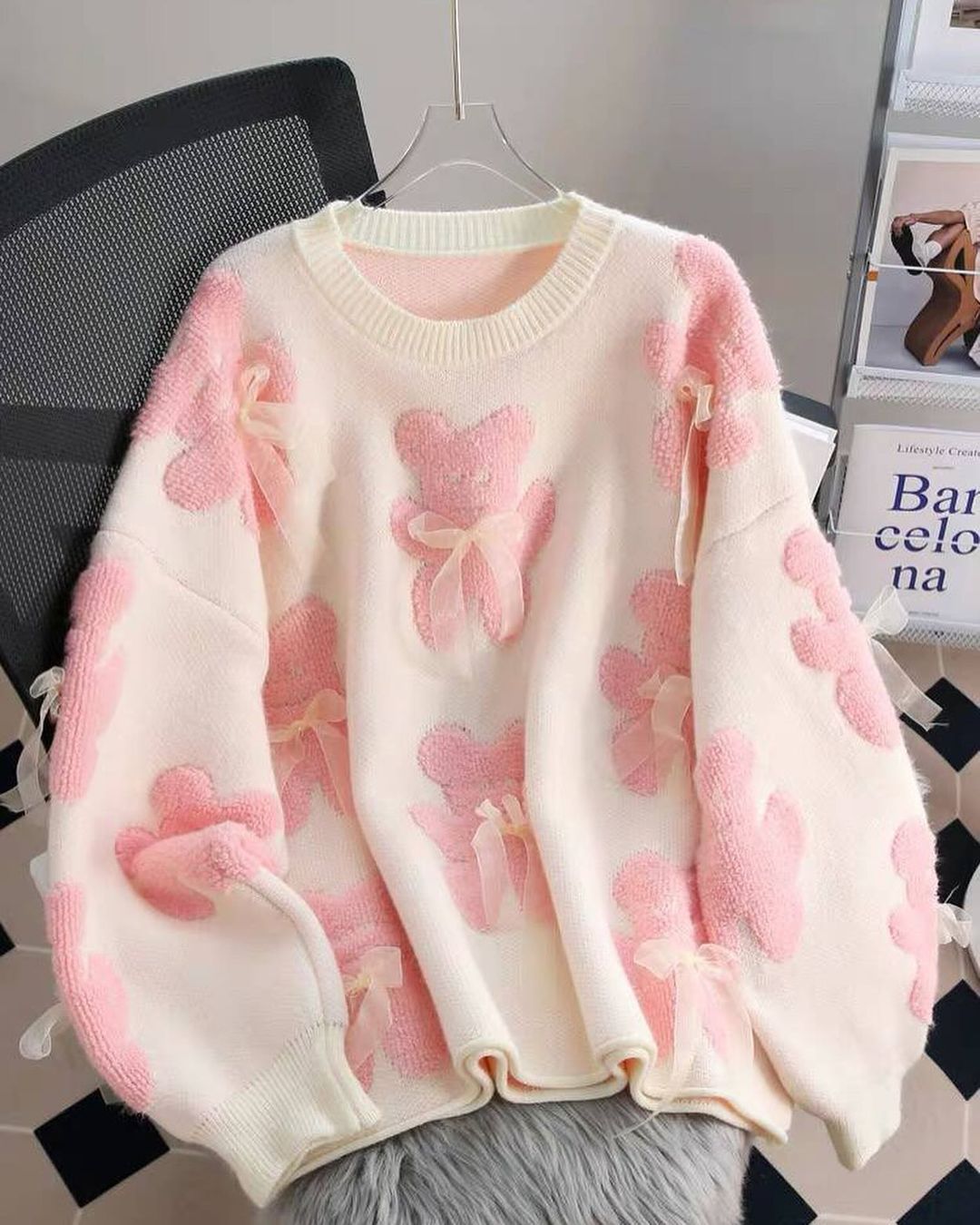 Dove Luxury Pullover